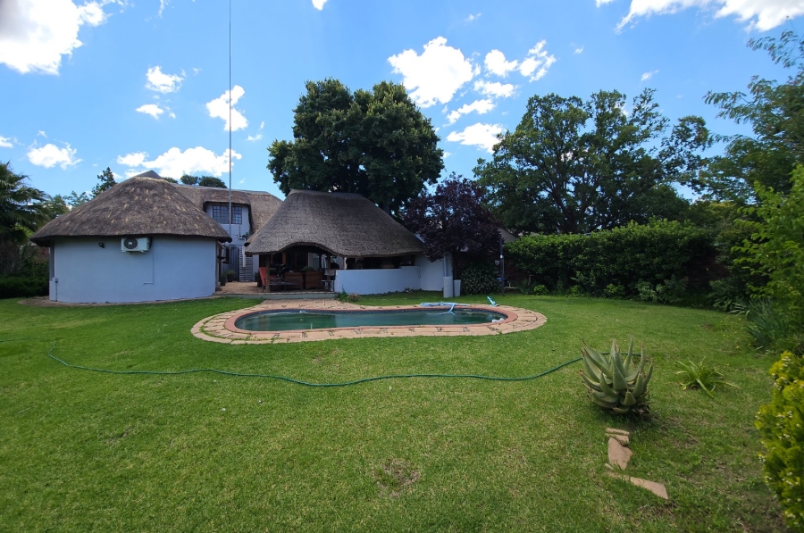 4 Bedroom Property for Sale in Dan Pienaar Free State